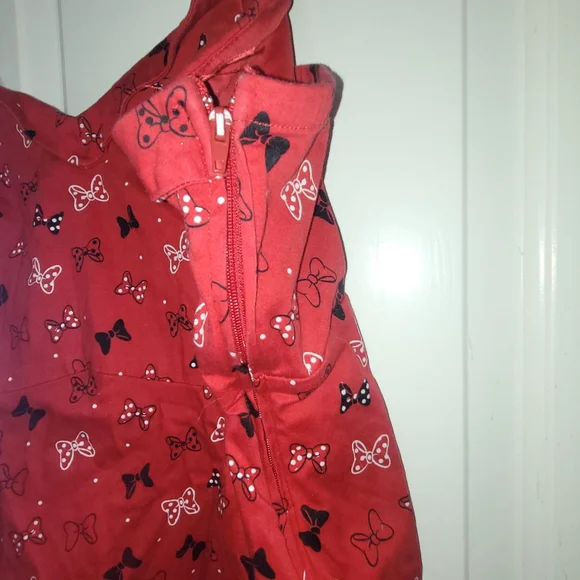 Women's Disney Red Minnie Bow Tank Top Plus Size 4X - Picture 4 of 9